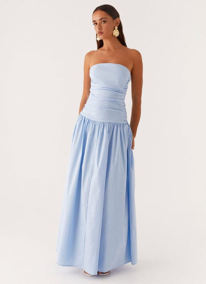 Coralia | Sleeveless Maxi Dress in Blue